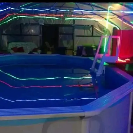 'glamping' Tents One Of Three To Rent Fully Equipped Private Equipped Kitchen Tents Too Saint-Michel-de-Montjoie