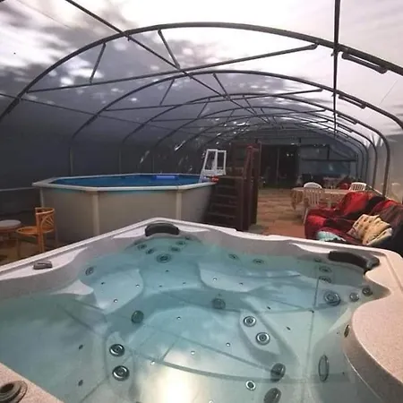 Luxury tent Bell Tent One Of Three To Rent Fully Equipped Private Equipped Kitchen Tents Too *