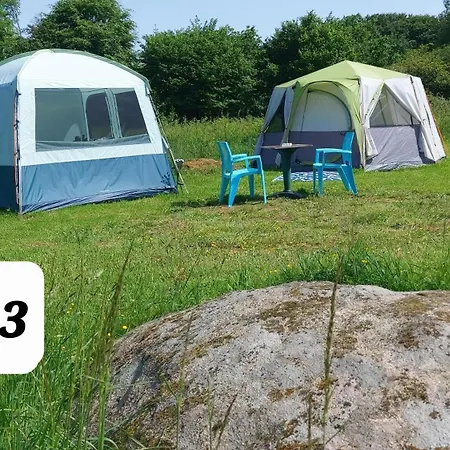 Fernfields Countryside Tents Lüks kamp alanı Saint-Michel-de-Montjoie
