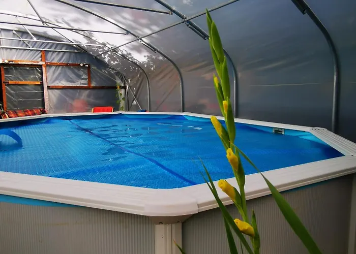 'glamping' Tents One Of Three To Rent Fully Equipped Private Equipped Kitchen Tents Too Saint-Michel-de-Montjoie