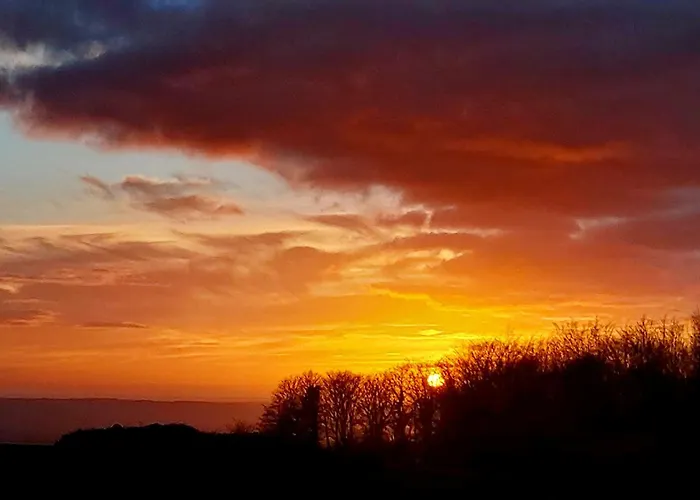 'glamping' Tents One Of Three To Rent Fully Equipped Private Equipped Kitchen Tents Too אוהל מפואר Saint-Michel-de-Montjoie